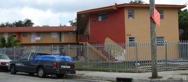 Foto del edificio - Residences on the River