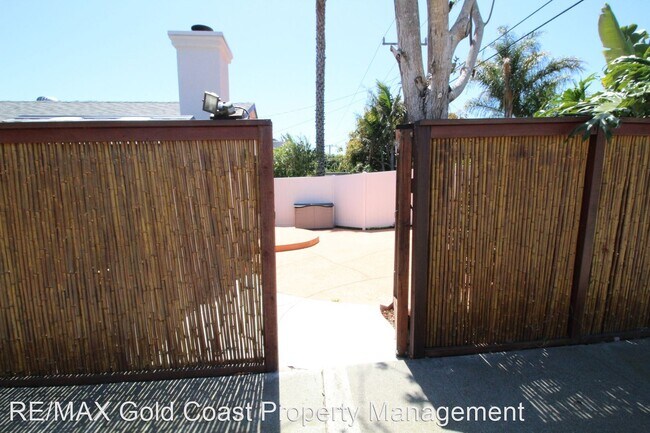 Foto del edificio - Studio, 1 bath House - 271 Frances
