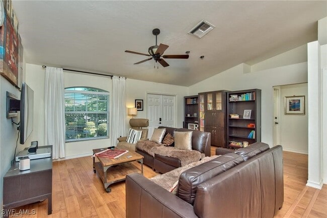 Building Photo - 256 Johnnycake Dr