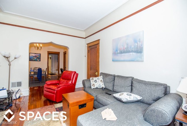 Foto del edificio - 3240 N Kenmore Ave