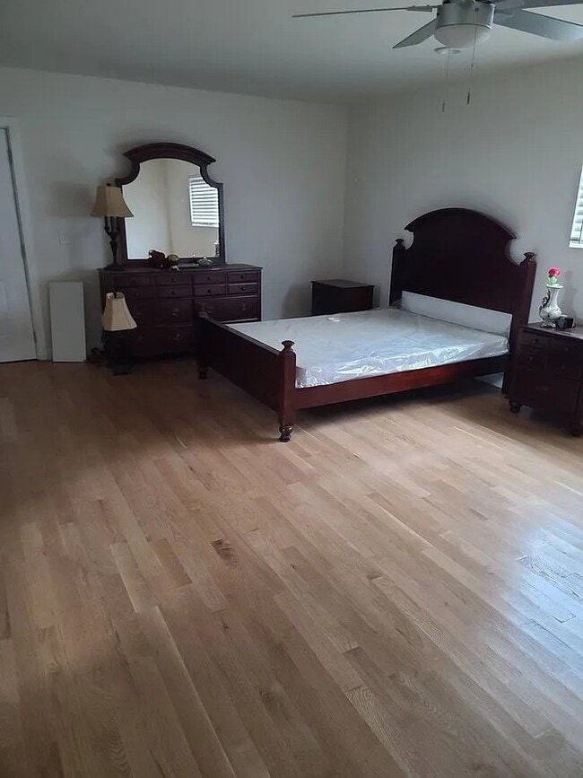 Foto del edificio - 1118 W Cruces St