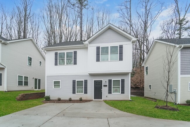 Building Photo - 7121 Plott Rd