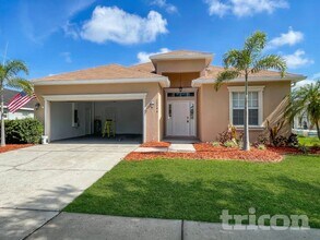 Building Photo - 10744 Carloway Hills Dr