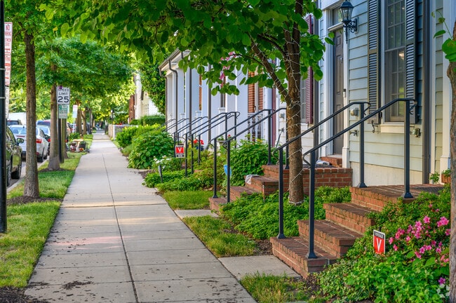 There is no shortage of walkable areas in Old Town.