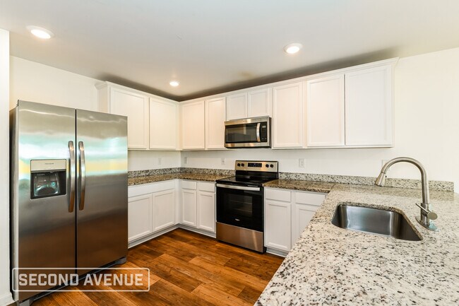 Foto del edificio - 1313 NW 8th Pl