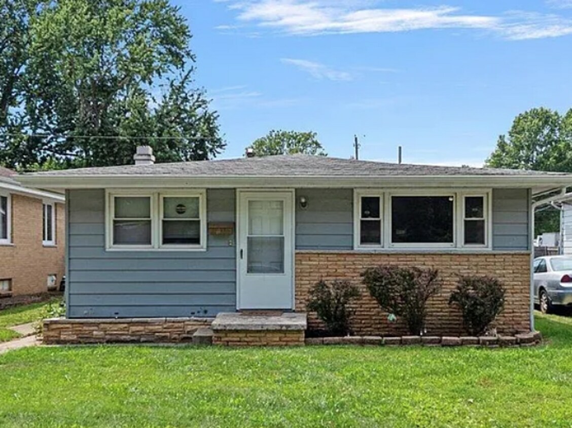 Foto principal - 2421 S 15th St