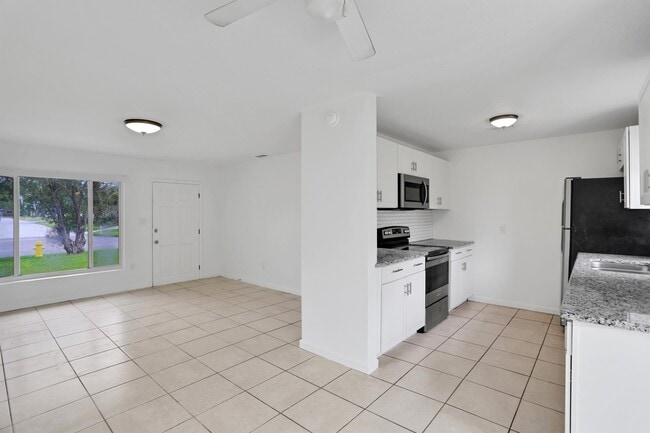 Foto del edificio - 1034 Sparkman St