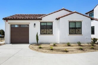 Building Photo - 1223 Stonemark Pl