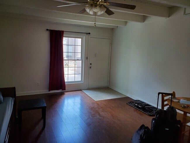 Living/Dining room - 3525 Rebecca Ln