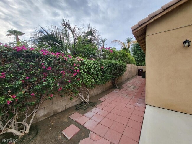 Foto del edificio - 2 br, 2 bath House - 69981 Paloma del Sur