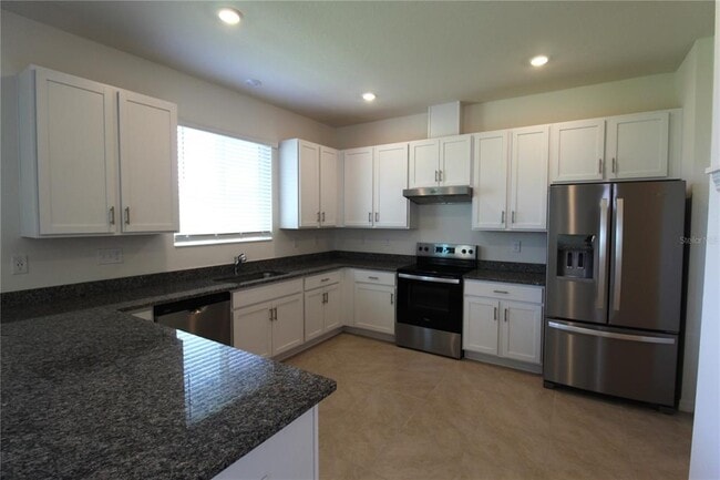 Building Photo - 10915 Bluestem Cv