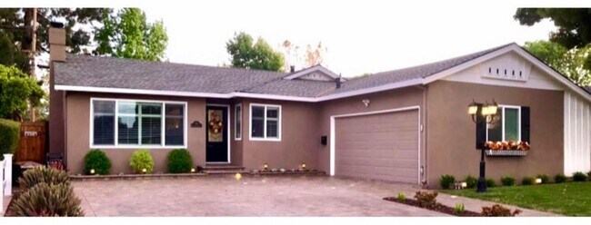 Foto del edificio - Remodeled Willow Glen Home