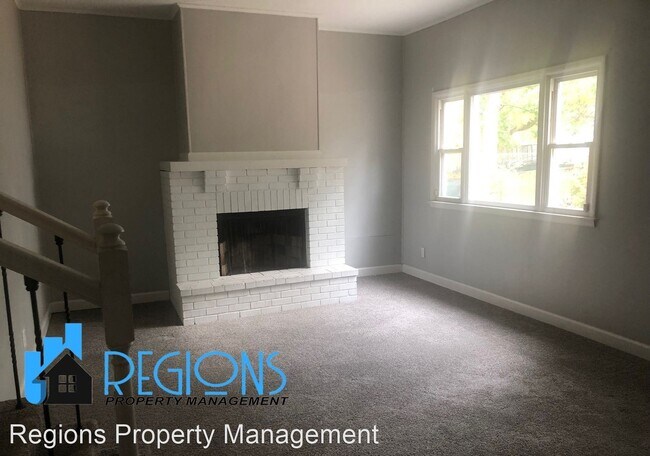 Foto del edificio - 3 br, 1 bath House - 911 E. Walnut
