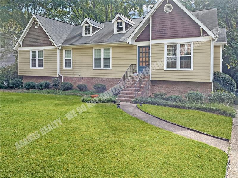 Primary Photo - 350 Lamplighter Ln SE