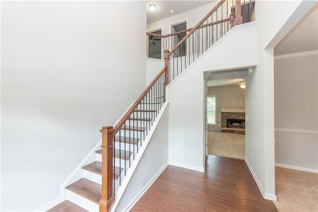 Foto del edificio - 772 Hawkins Creek Dr