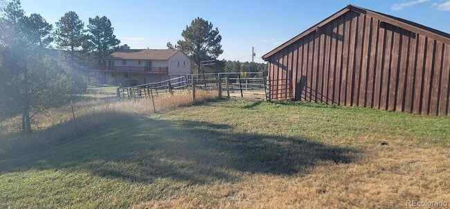 Foto del edificio - 11862 Elkhorn Dr