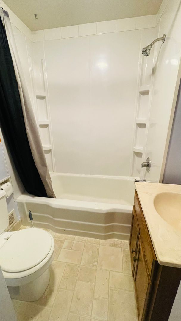 Foto del edificio - Beautiful 3 Bedroom 2 Bathroom House