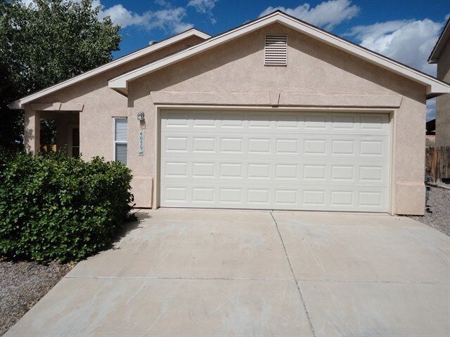 Foto principal - 4039 Cresta Park NW