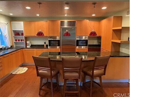 Foto del edificio - 34016 Selva Rd