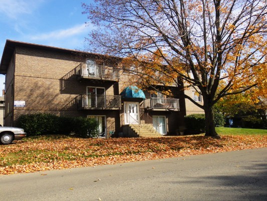 Building Photo - 404 Woodley Rd