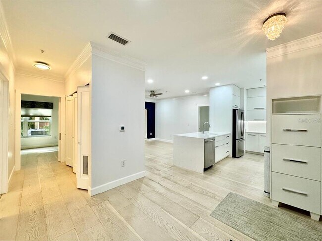 Foto del edificio - 4207 S Dale Mabry Hwy