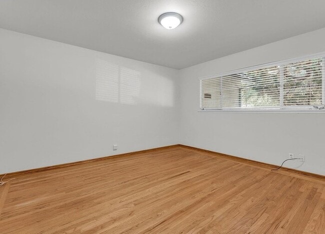 Building Photo - Sun-Filled Single-Story Home with Private Yard in Prime Walnut Creek Location