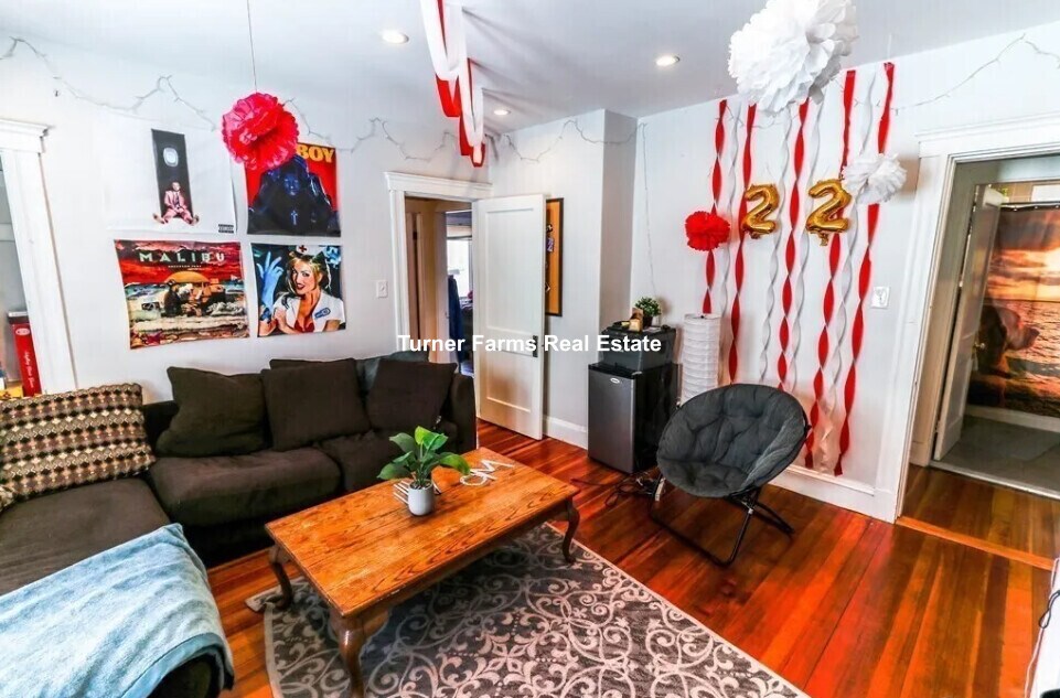 Foto principal - 45 Bowdoin St