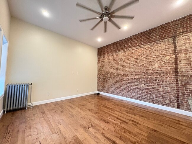 64 Sherman Pl 48 - 70 Sherman Pl