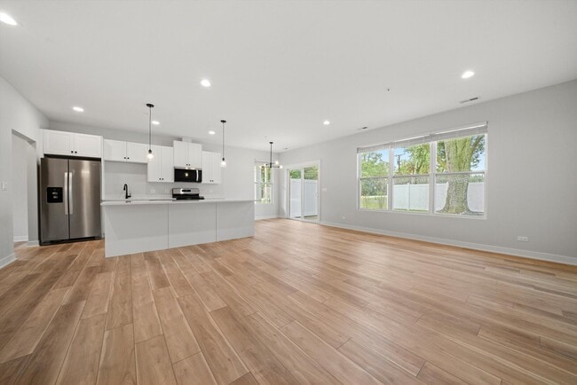 Building Photo - 17880 Argos Ct
