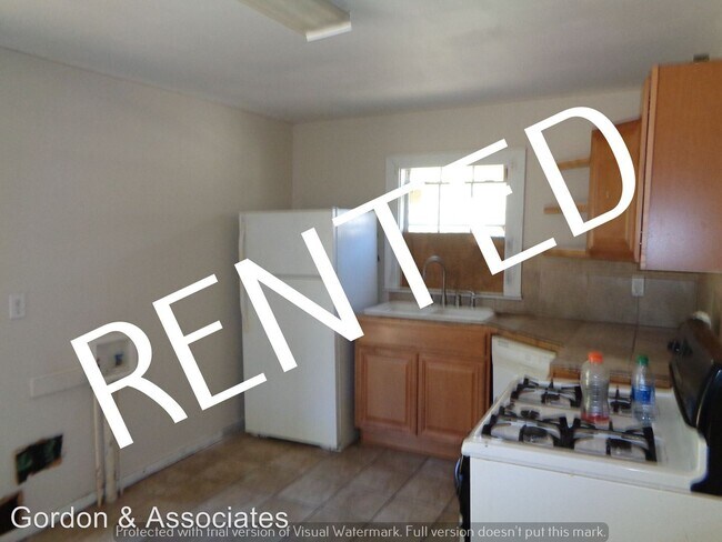 Foto del edificio - 3 br, 1 bath House - 325 28th Street