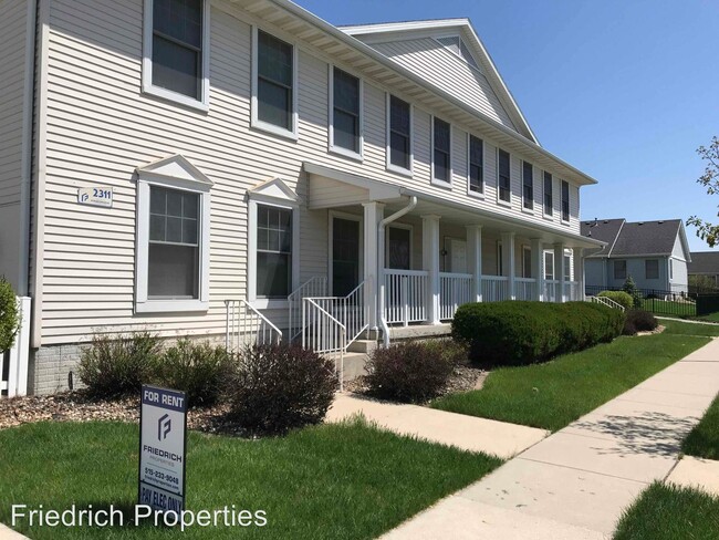 Building Photo - 2311 Aspen Rd