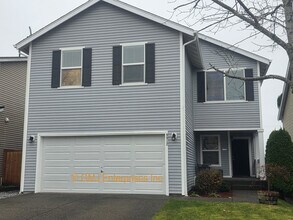 Building Photo - 9912 198th Ave Ct E