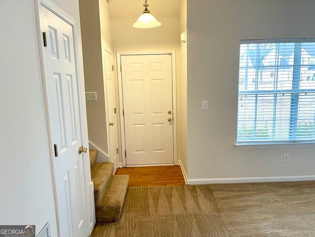 Foto del edificio - 490 Cherry Branch Ln