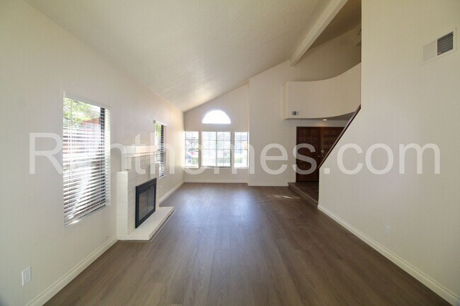 Foto del edificio - Carmel Valley, 3971 San Augustine Way - Cl...