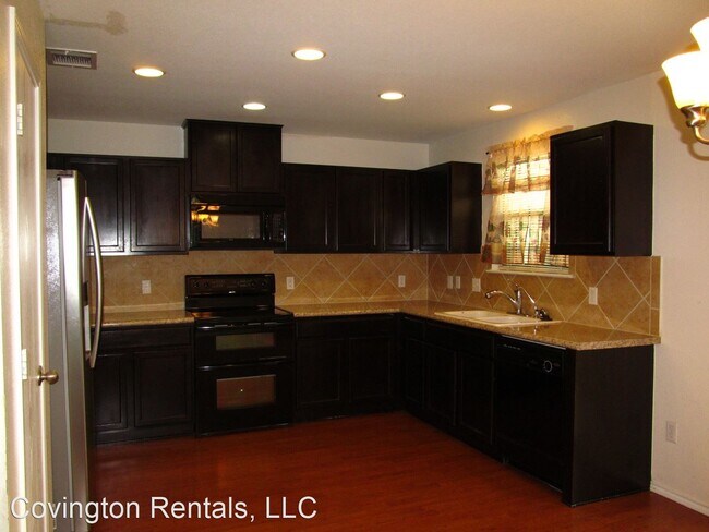 Building Photo - 4 br, 2.5 bath House - 1229 Lonesome Oak Dr