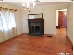 Building Photo - 210 Lincoln Park Dr
