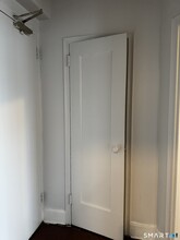 Building Photo - 144 Grove St