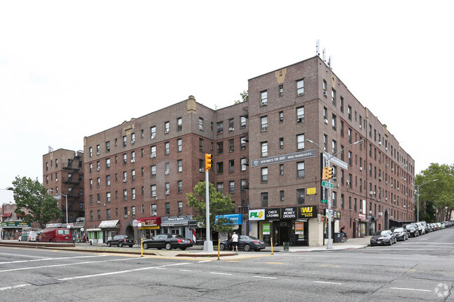 Building Photo - 715-729 4th Ave