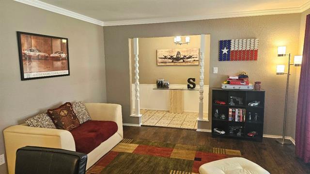 Foto del edificio - 2418 Helena Cir