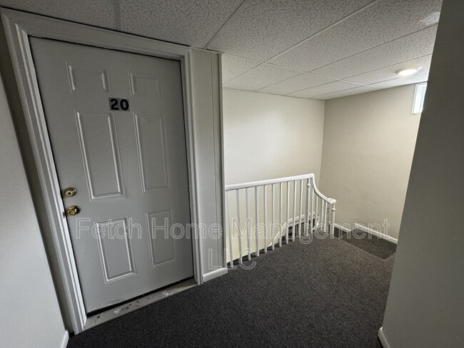Building Photo - 10669 Jonestown Rd