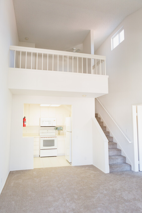Main living area (from front door) - 4020 Porte La Paz