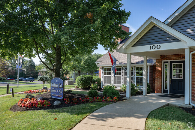 Clubhouse - Harbour Club Apartments