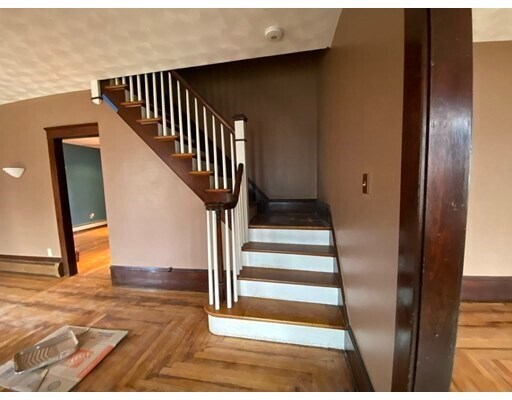 Primary Photo - 50 Horton St