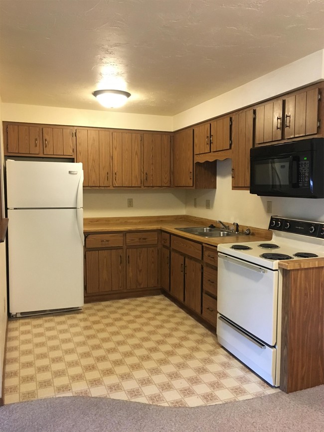 Building Photo - 2985 Mossy Oak Cir
