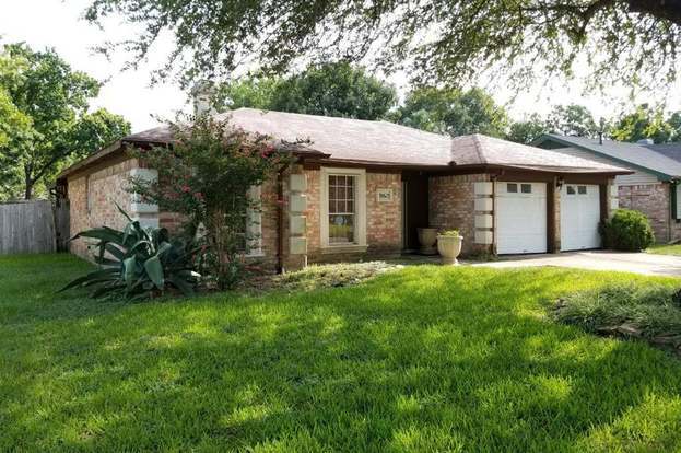 Building Photo - 19610 Mallard Lake Ln