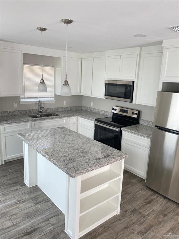 Foto del edificio - 3409 Sahara Dr