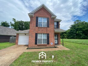 Building Photo - 4320 N Grand Cedar Ln