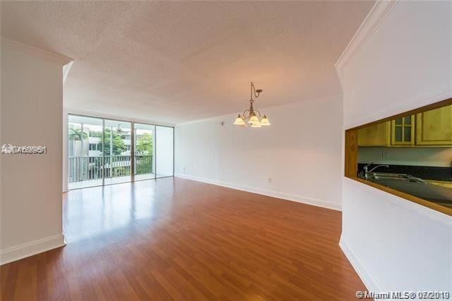 Foto del edificio - 1680 NE 191st St
