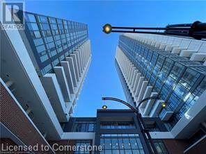 Building Photo - 15 Wellington St S