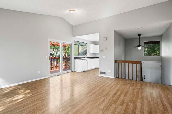 Building Photo - 3783 S Ceylon Way